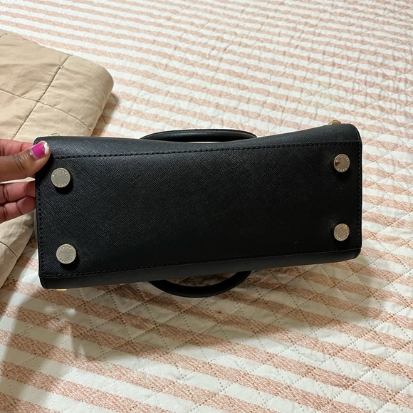 Michael Kors Selma Studded Satchel Medium - Picture 4 of 4